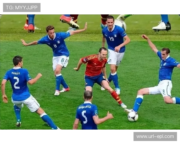 希腊主场惨败丹麦0-3 帕夫利季斯孤掌难鸣锋线乏力