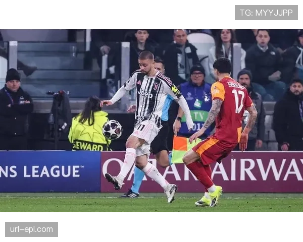 尤文球员凯利踩踏对手脚踝被直接红牌罚下，怒踹墙壁离场画面成悲壮注脚